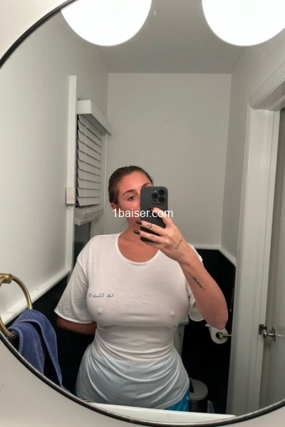 Taina Escort Services 