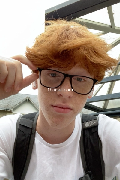 Jeune homme roux — Escort Paris (1)