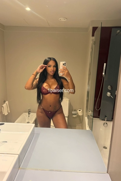 Sophia Belle Femme Bresilienne  15eme