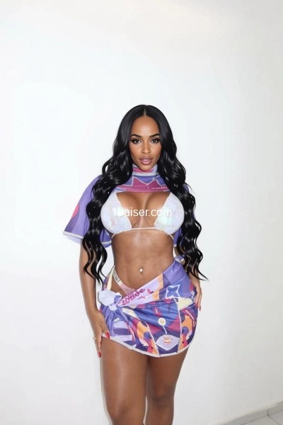 Sophia Belle Femme Bresilienne paris 16eme