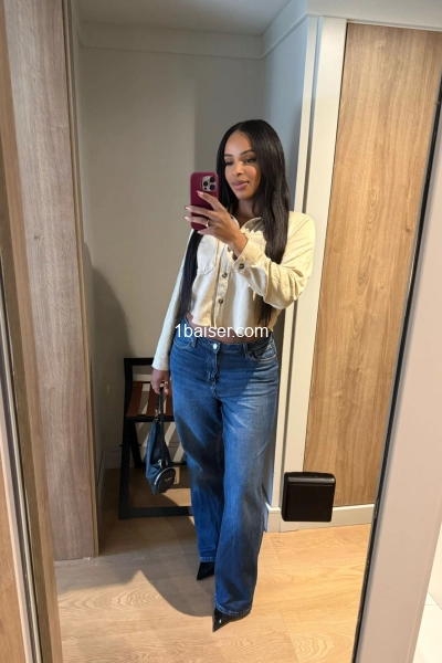 Sophia Belle Femme Bresilienne  15eme