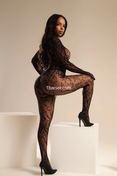 Sophia Belle Femme Bresilienne  15eme