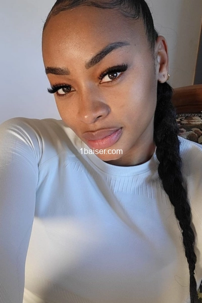 Rufine — Escort Marseille (1)