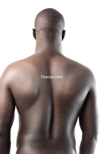 Escort boy de cannes  Élégance, Charme & Discrétion –