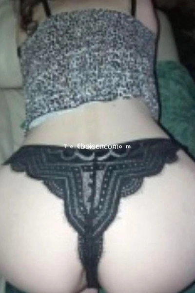 Jolie brune fine et sexy reçoit pour prestations  — Escort Ariege (1)