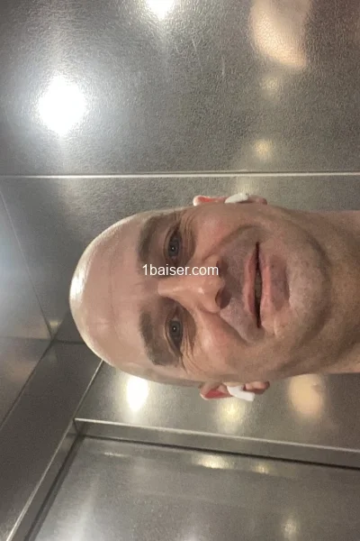 Escort in Lille : BoutMi27, Male (2/3)