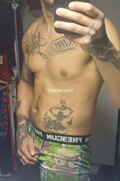 Alz 972 — Escort Cannes (1)