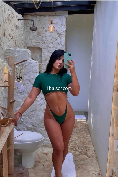 Bella Sousa 