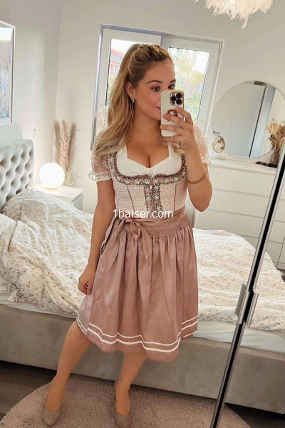 Laura — Escort Rouen (1)