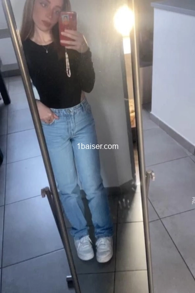 Celia — Escort Manche (1)