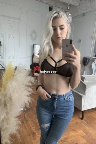 Estelle  — Escort Ajaccio (1)