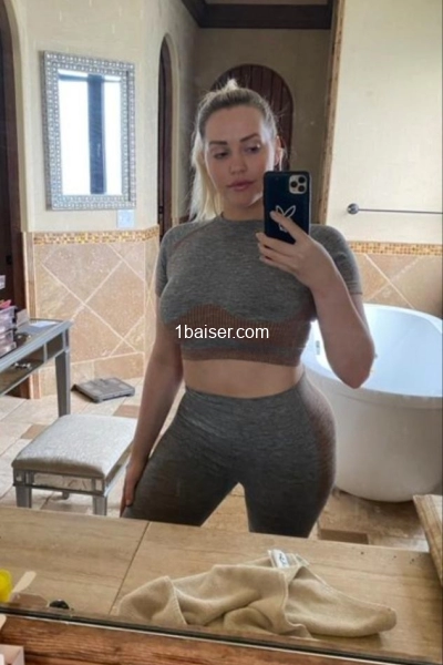 Sandrine023