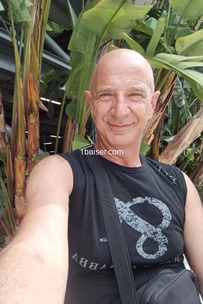 Anto62 Massage Ero