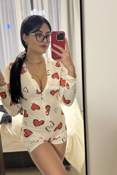 Tiffany_ webcam 