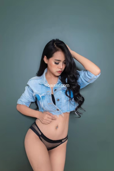Mia Thaïlandaise