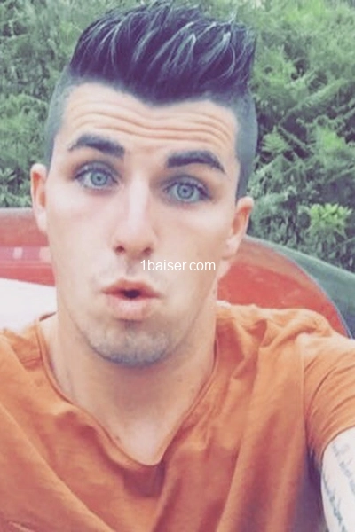 Escort boy — Escort Morbihan (1)