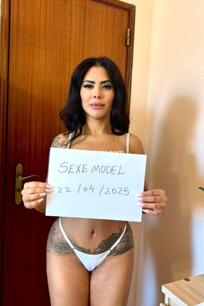 Bia Carvalho Belle femme Brésilienne 