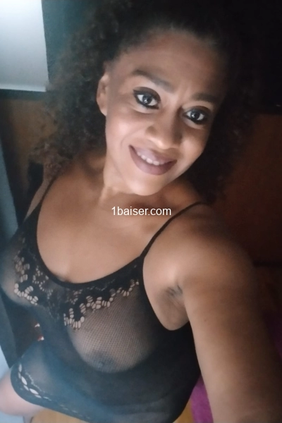 LILY COQUINE