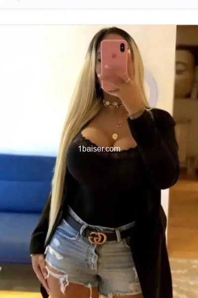 Mia