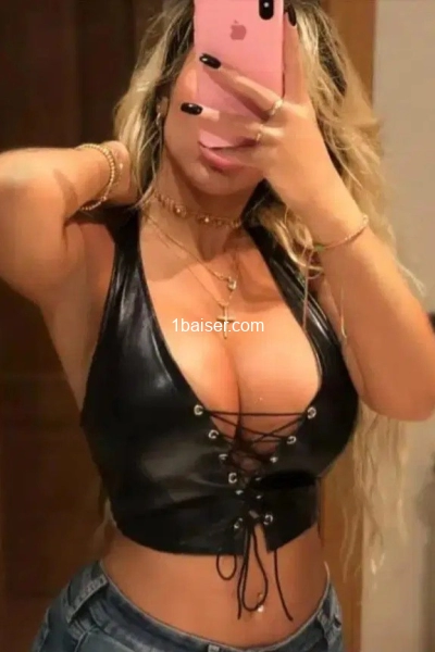 Mia