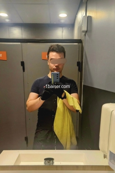 Escortboy