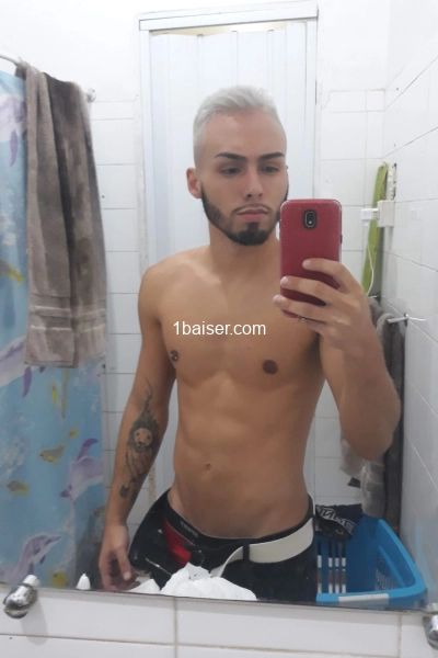Jhonzinho — Escort Paris (1)