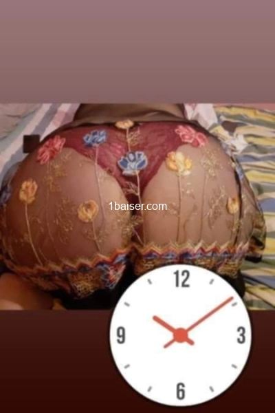 Jeune femme marocaine très ronde 
