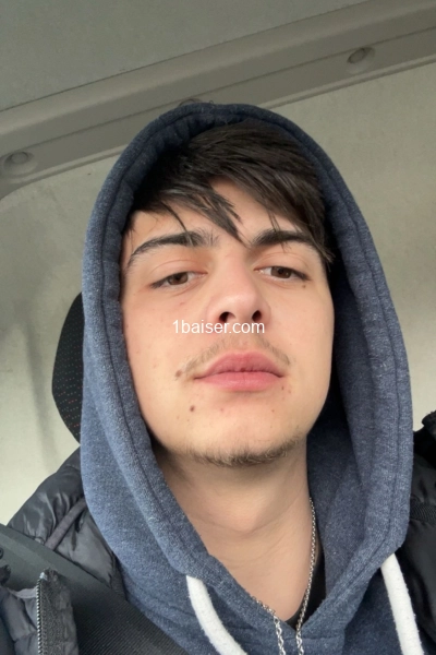 Escort boy 01 — Escort Ain (1)
