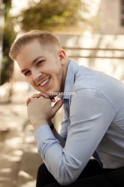 Escort boy Fontainebleau  — Escort Seine et Marne (1)