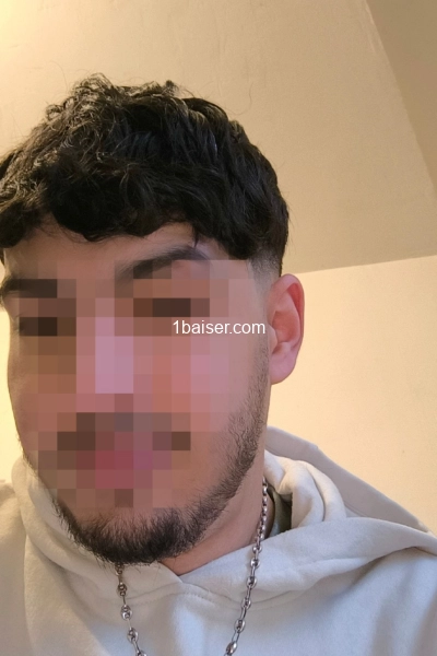 Ayoub  — Escort Deux Sevres (1)