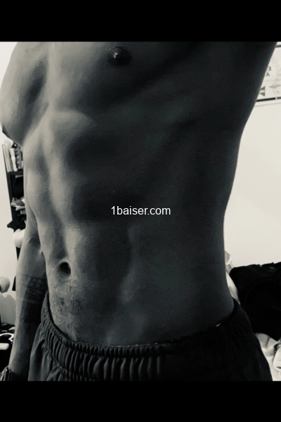 Lucius@ — Escort Paris (1)