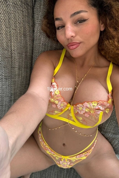 Julie 