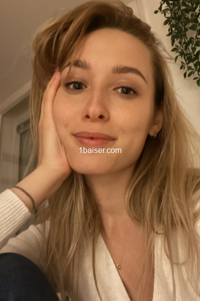 Béatrice Lizzy  — Escort Amiens (1)