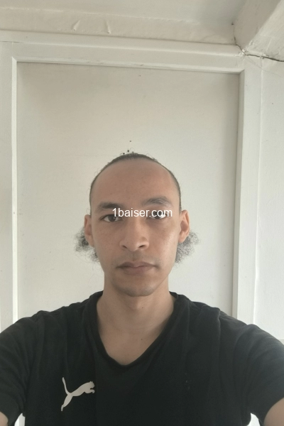 Escort Boy 