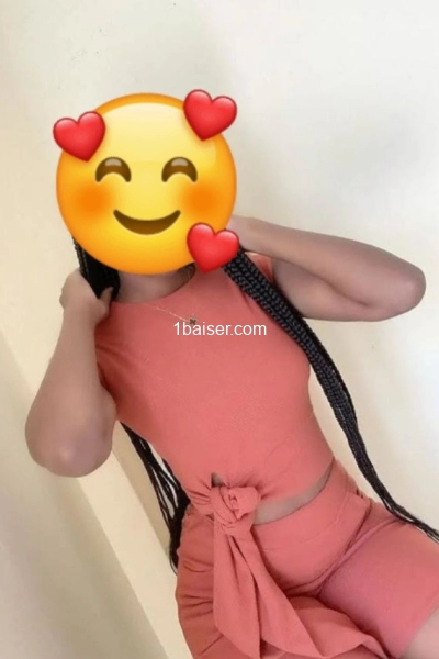 Coquine Anglophone pour massage et sexe