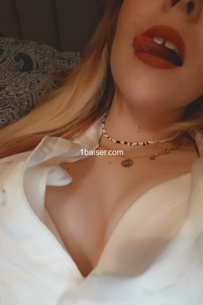 Lealooblue – Raffinée, sensuelle… et délicieusement imprévisible