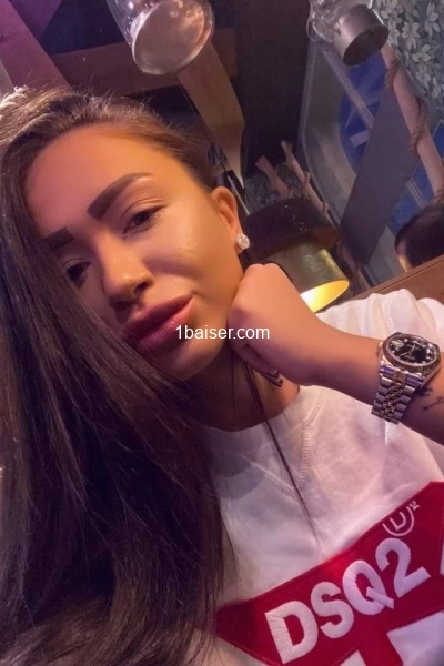 Irina-camerashow