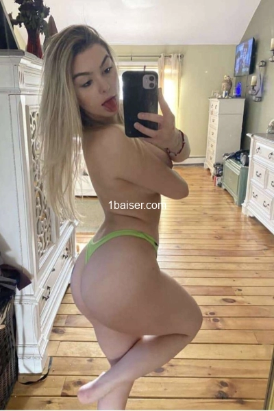 Rebecca-Larose