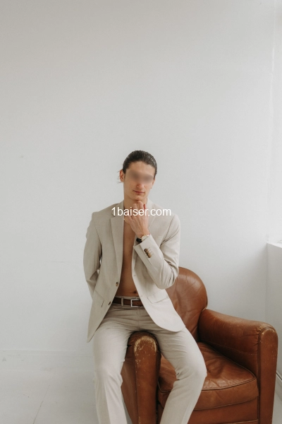 Gentleman pour satisfaire femmes et couples