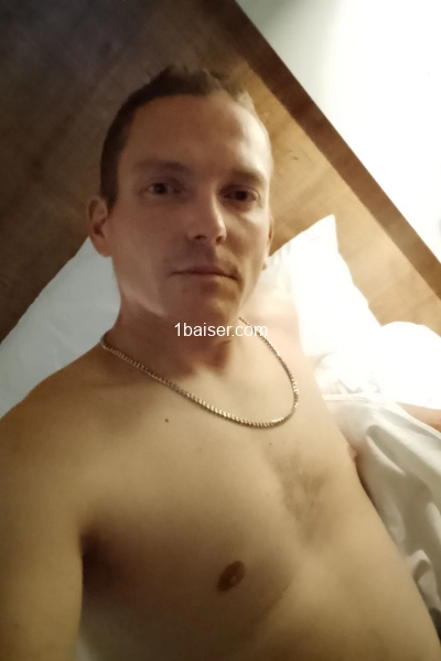 Mikael  — Escort Doubs (1)
