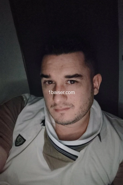 Complice de tes envies sensuelles – Discret, attentionné, gourmand…