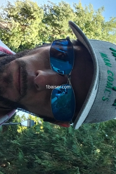 Kickers Escort Boy Gratuit 