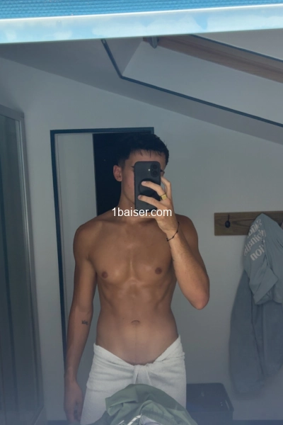 Escorte boy Lyon  — Escort Lyon (1)