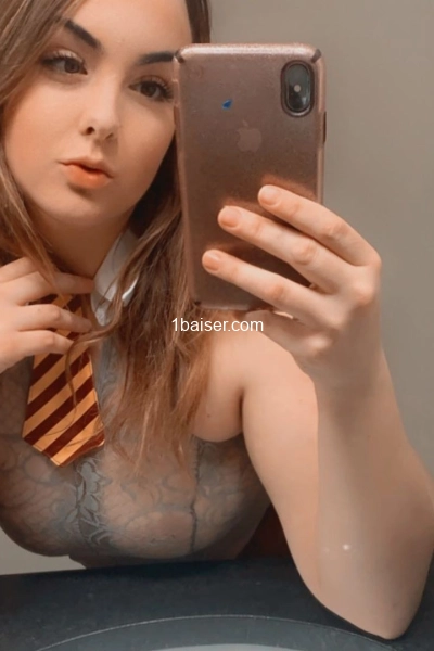 Alice brunet  — Escort Aix en Provence (1)