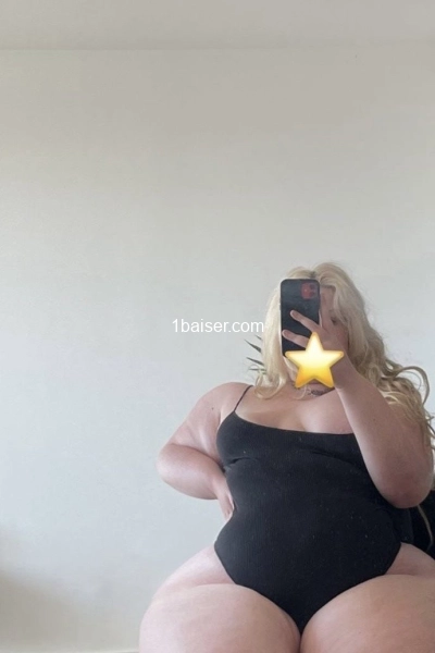 jasmine coquine reçois a paris 