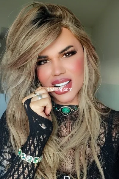 TRANS SABINE — Escort Puy de Dome