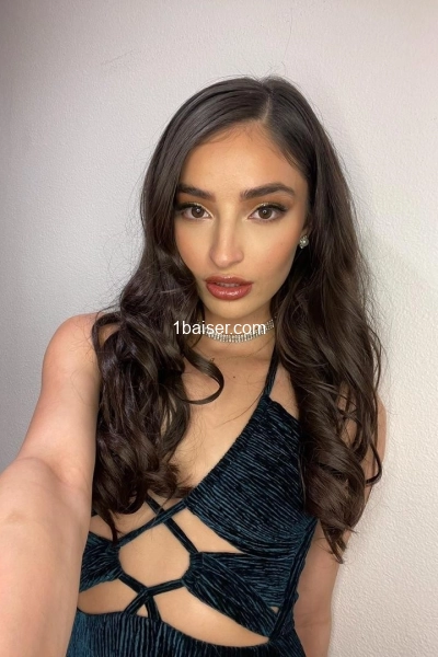 Larissa — Escort Drancy (1)