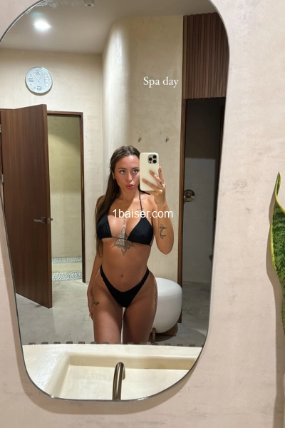 Cora Valdez  — Escort Angers (1)