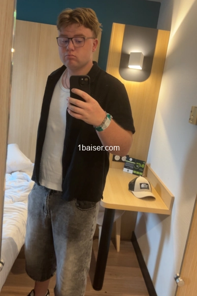 Théo  — Escort Tourcoing (1)