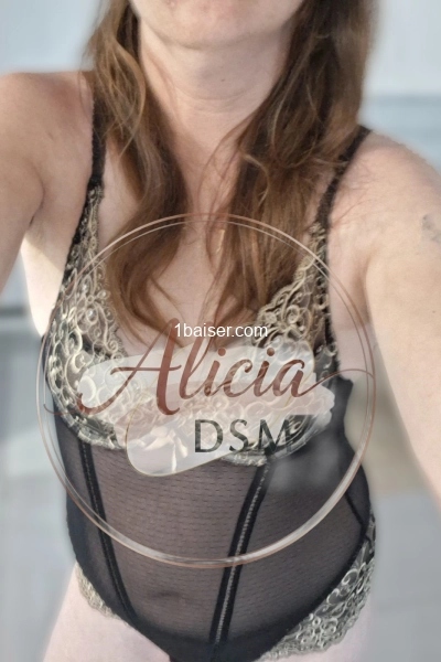 Salope recherche bonne bite 